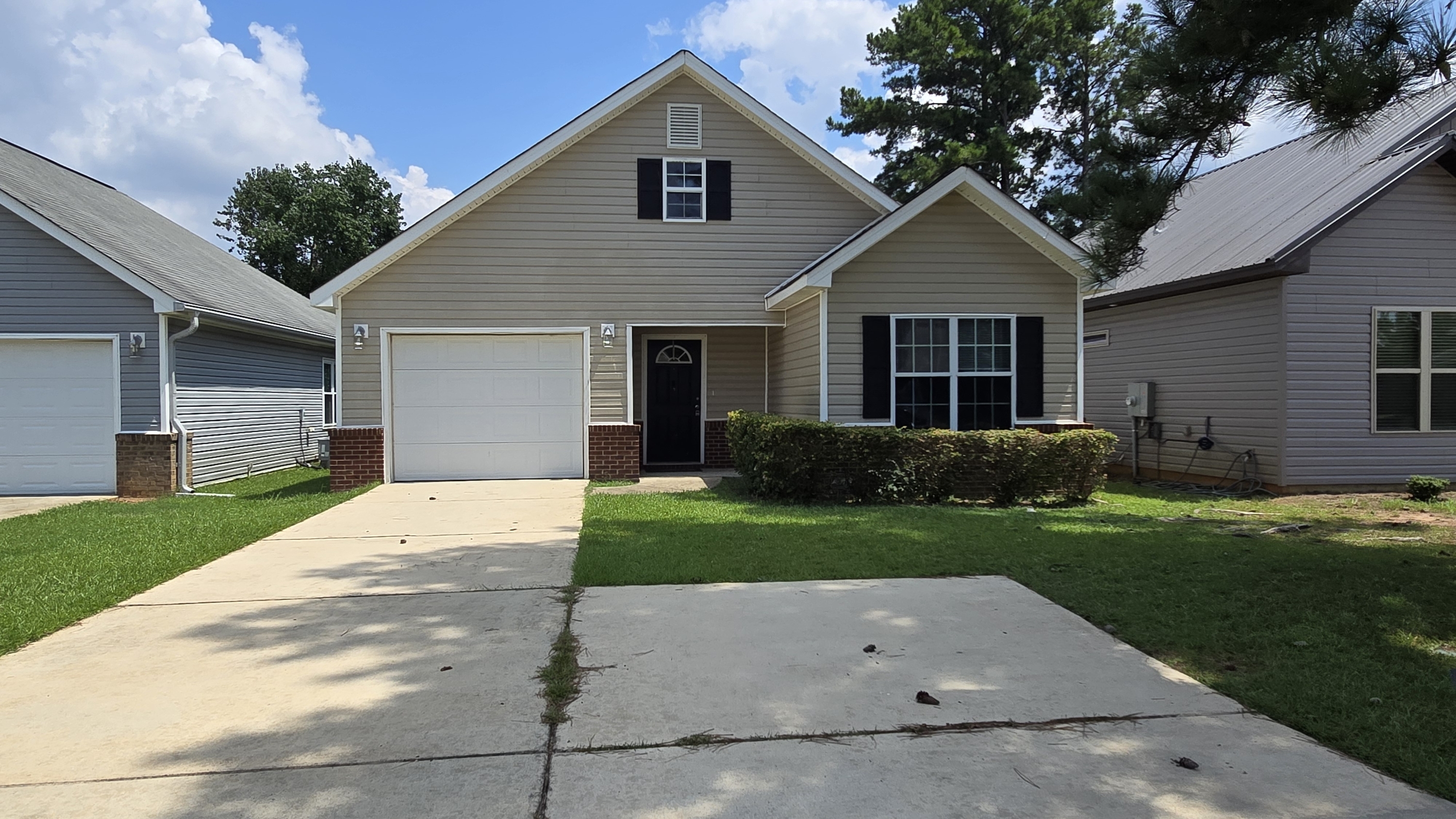 126 Rolling Woods Circle